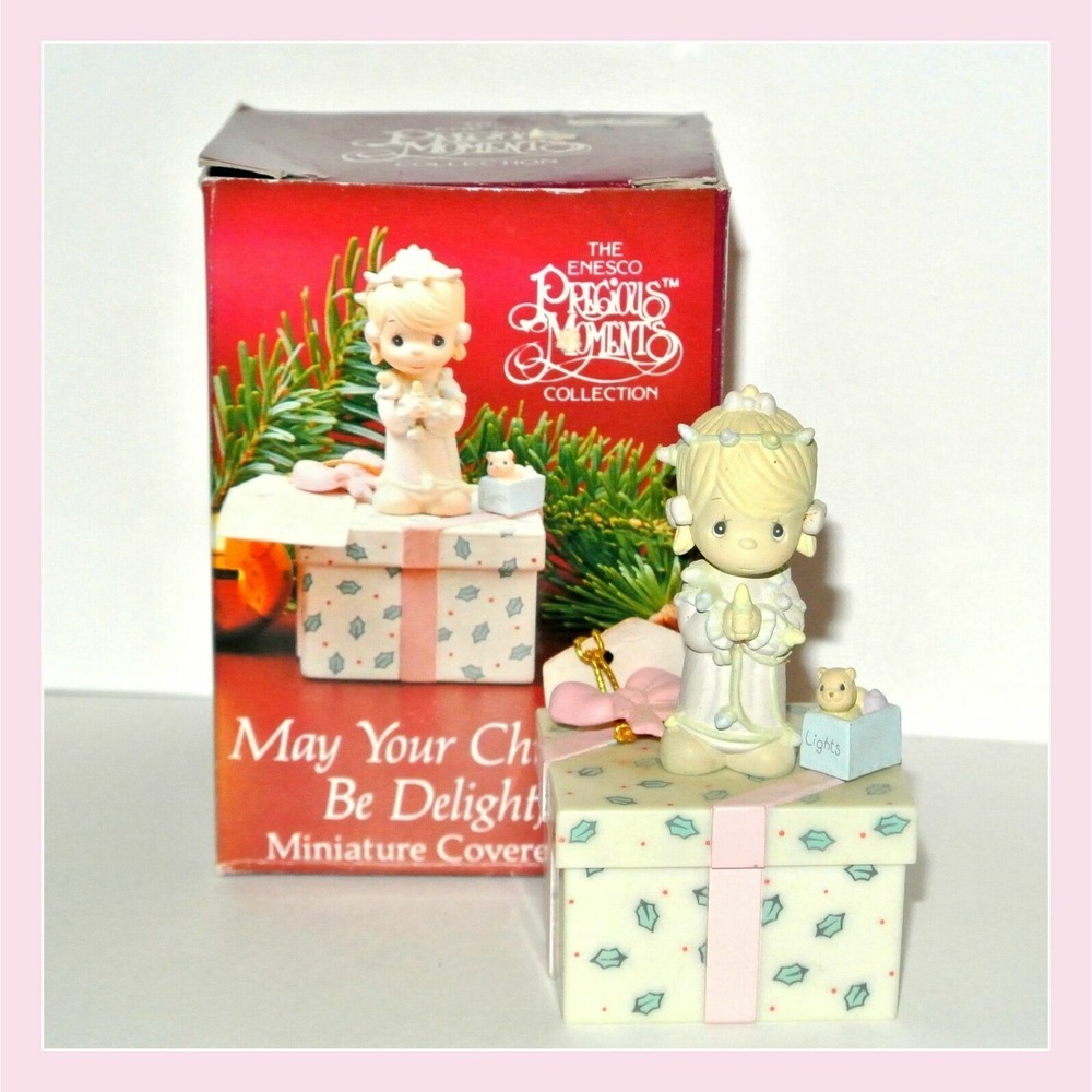 Precious Moments "May Your Christmas‎ Be Delight" 1991 Box 587338 Girl